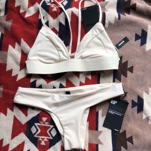 HURLEY bikini set, size small brand new with tags